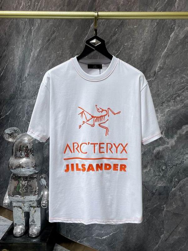 ARC'TERYX Men's T-shirts 211